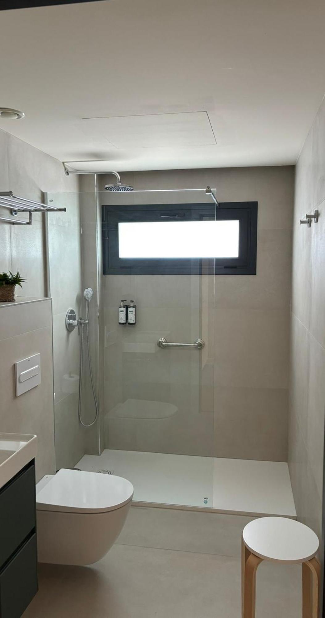 Apartamentos Joaquin Costa Santander Esterno foto