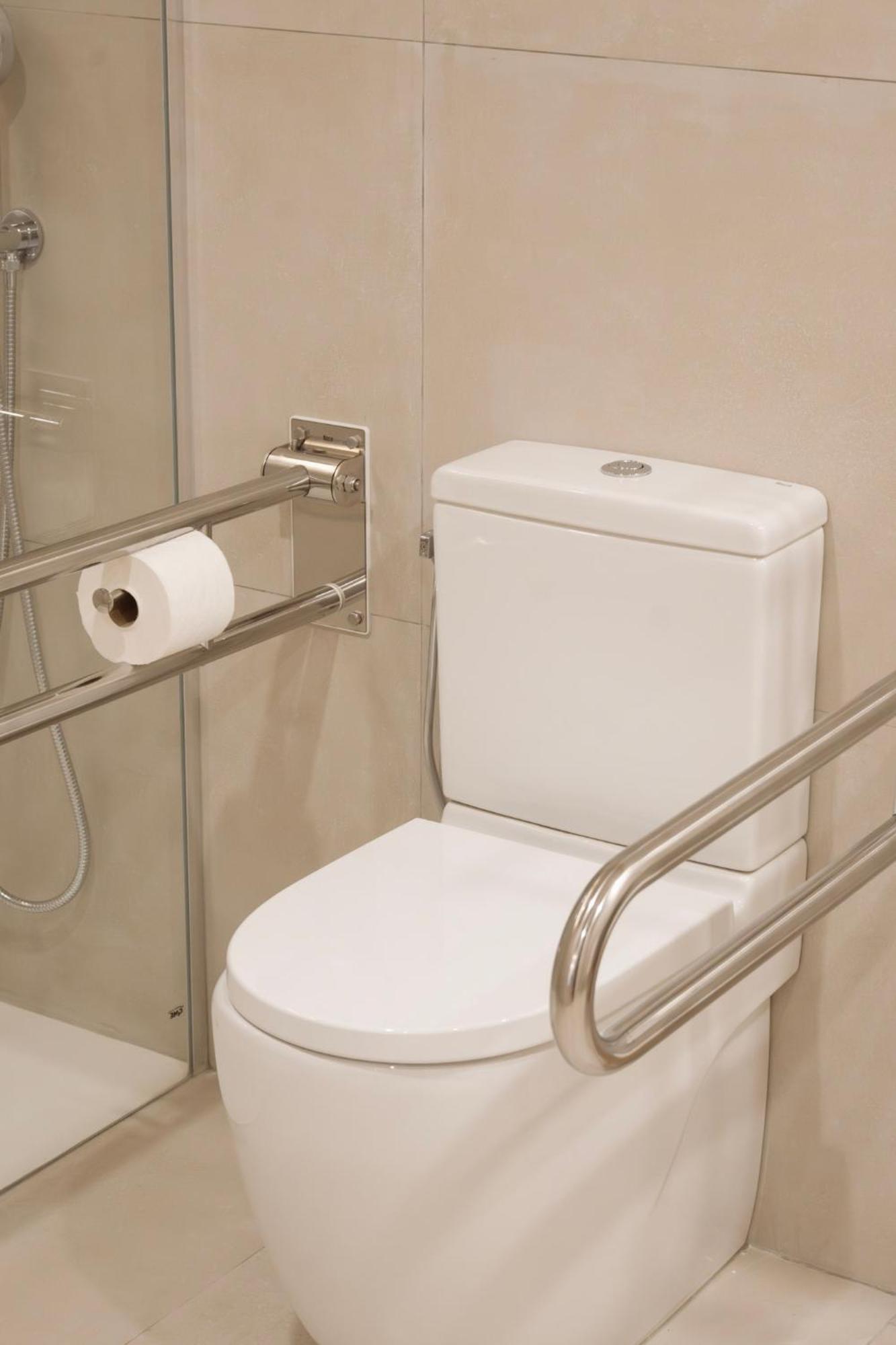 Apartamentos Joaquin Costa Santander Esterno foto